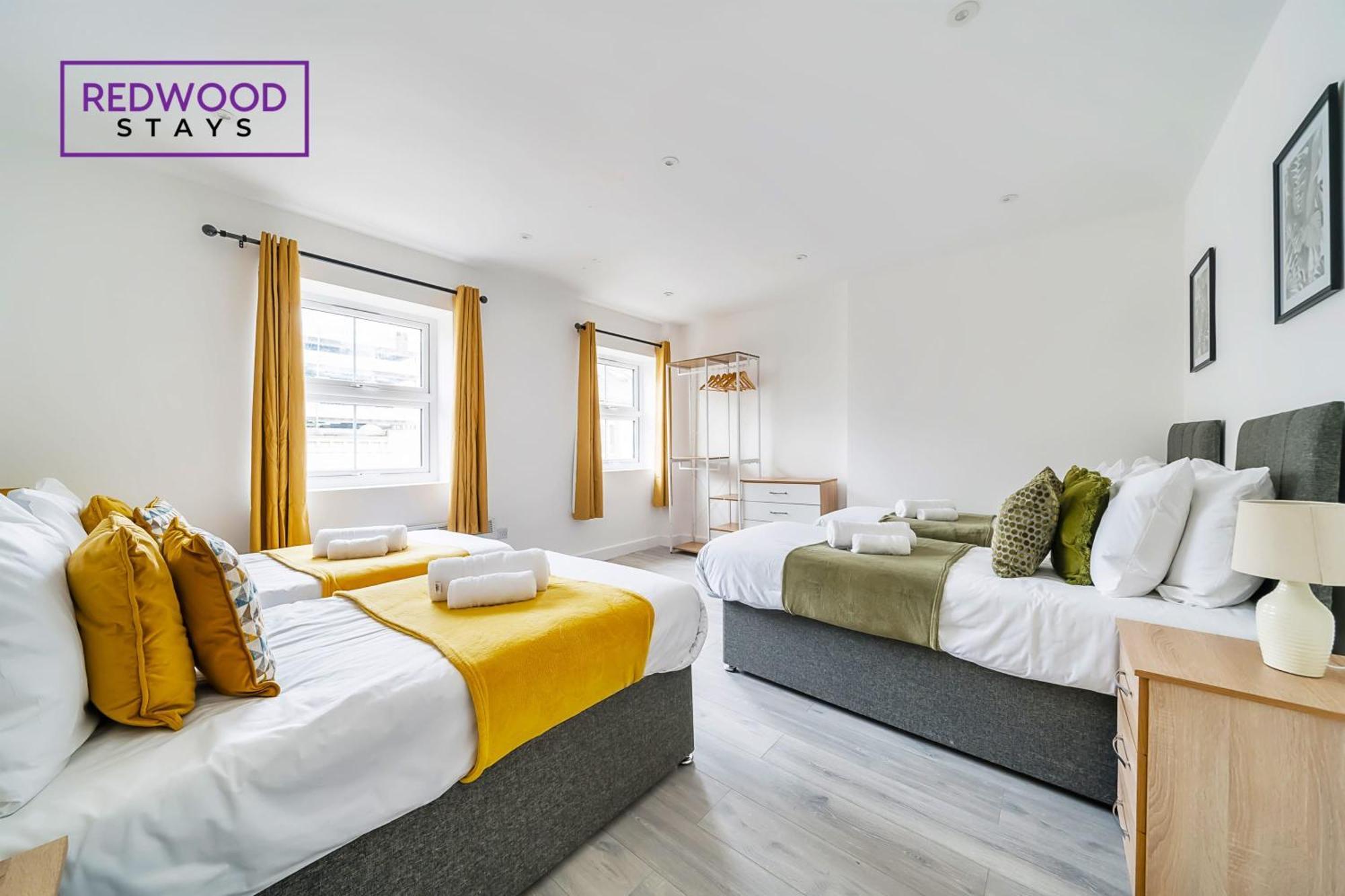 Brand New, 2 Bed 1 Bath, Modern Town Center Apartment, Free Wifi & Netflix By Redwood Stays Aldershot Dış mekan fotoğraf